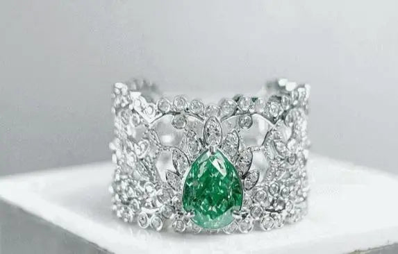 1.005ct Green Filigree Band Diamond Ring