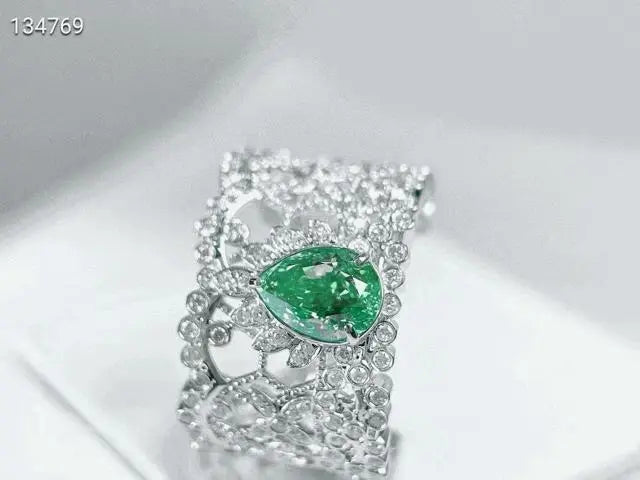 1.005ct Green Filigree Band Diamond Ring