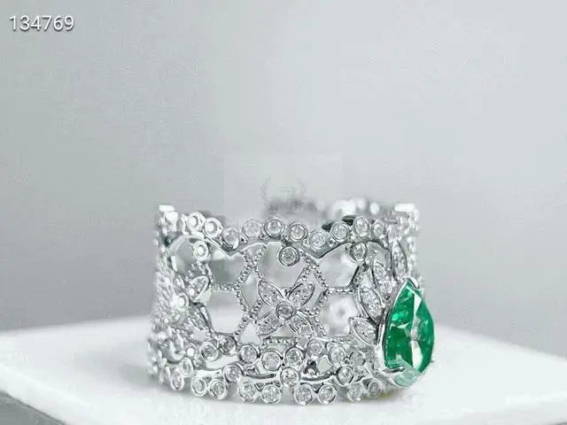 1.005ct Green Filigree Band Diamond Ring