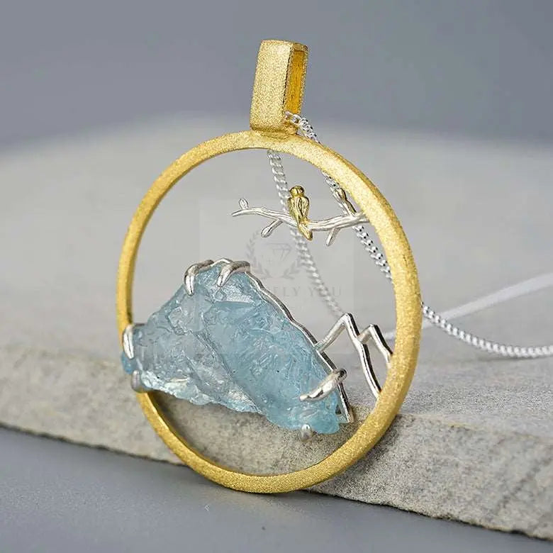 Aquamarine Gemstone Circle Pendant - Uniquely You Online