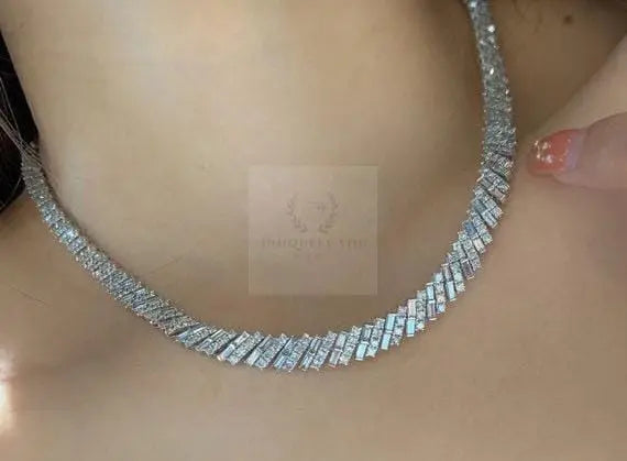 Cluster Baguette Diamond Necklace - Uniquely You Online