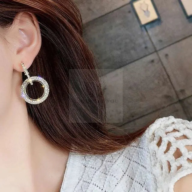 Elegant Drop Earring - Uniquely You Online