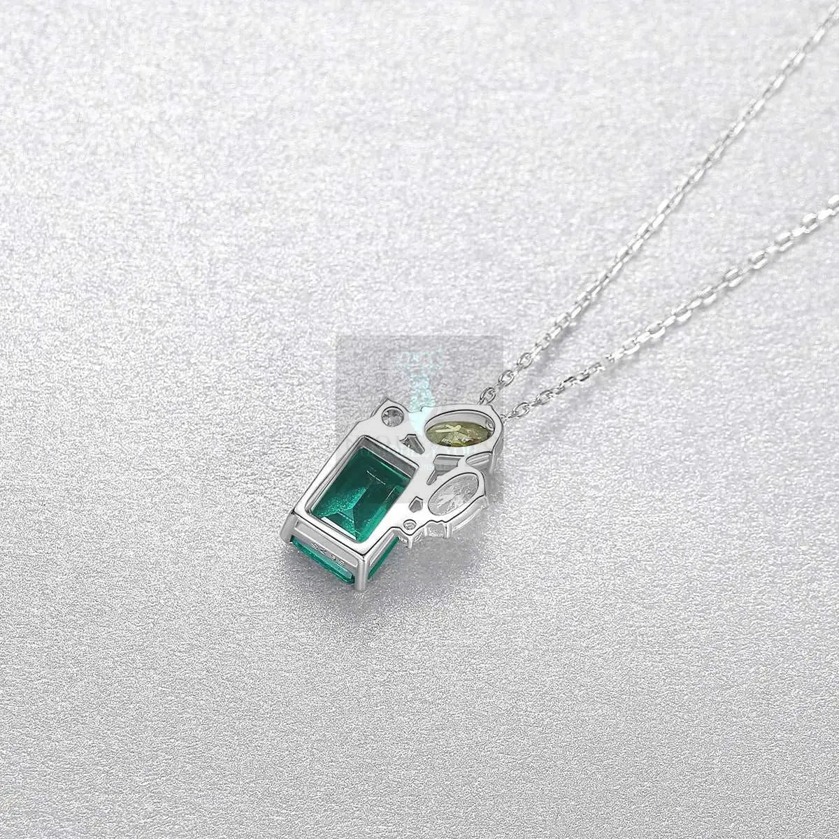 Emerald Gem Stone Necklace - Uniquely You Online