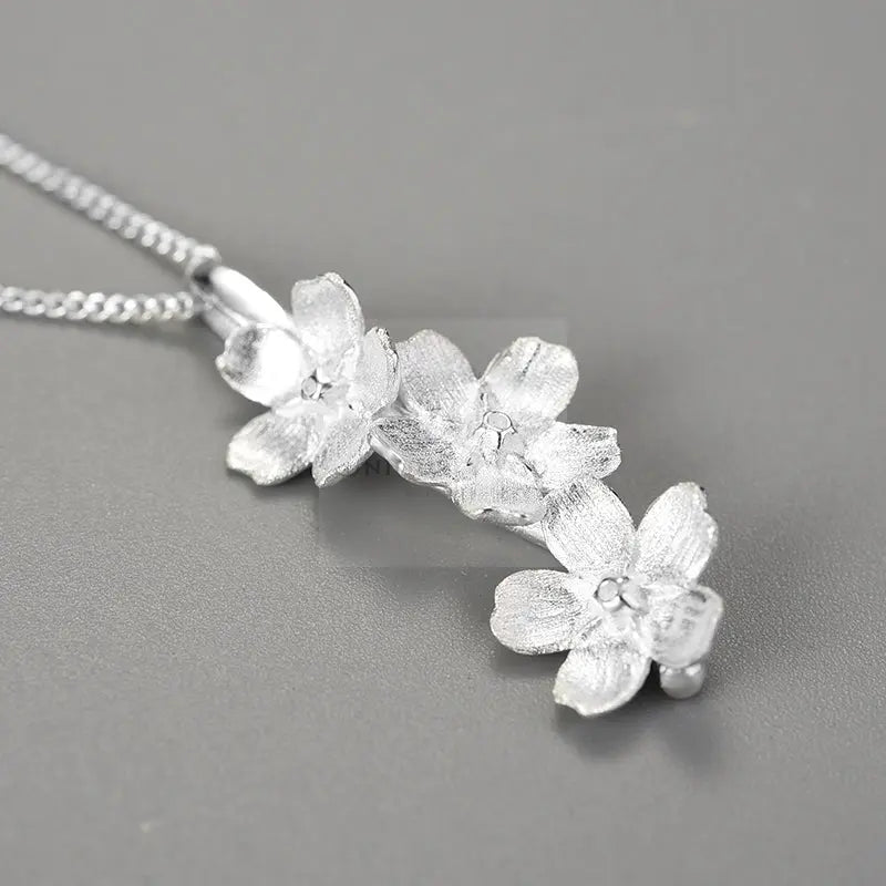 Forget-Me-Not Flower Pendant - Uniquely You Online