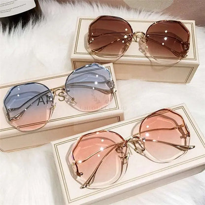 Lux 4 Life Polygon Gradient Sunglasses - Uniquely You Online