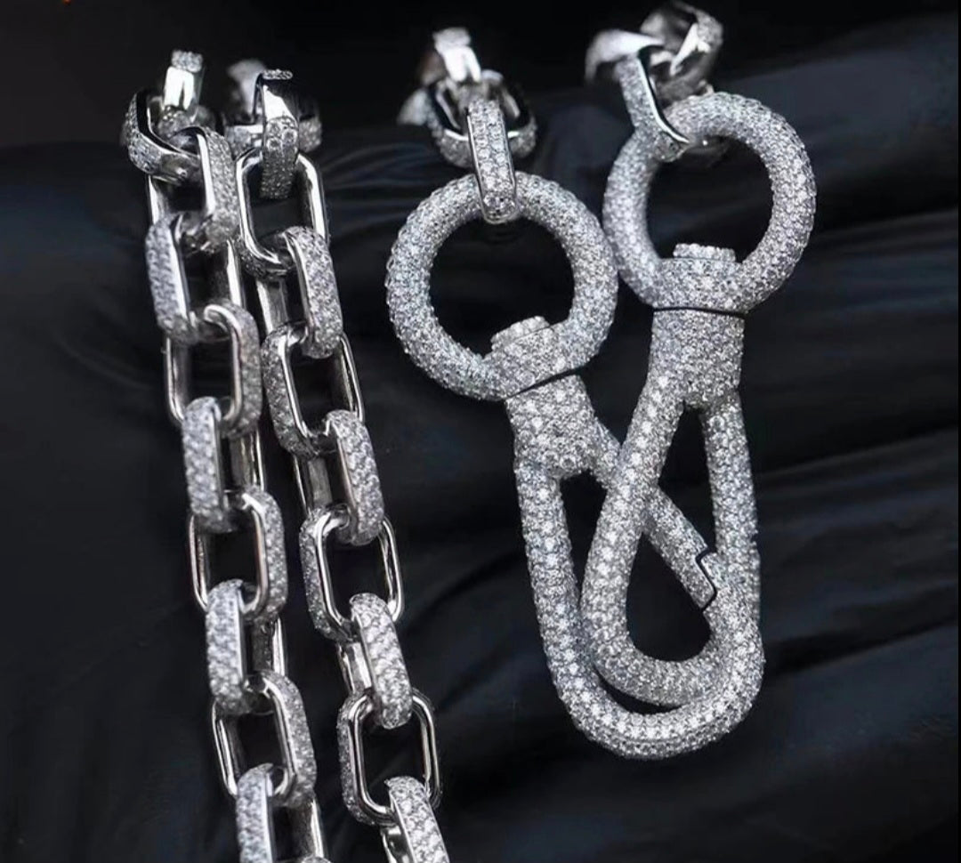 Moissanite Hook Link Chain