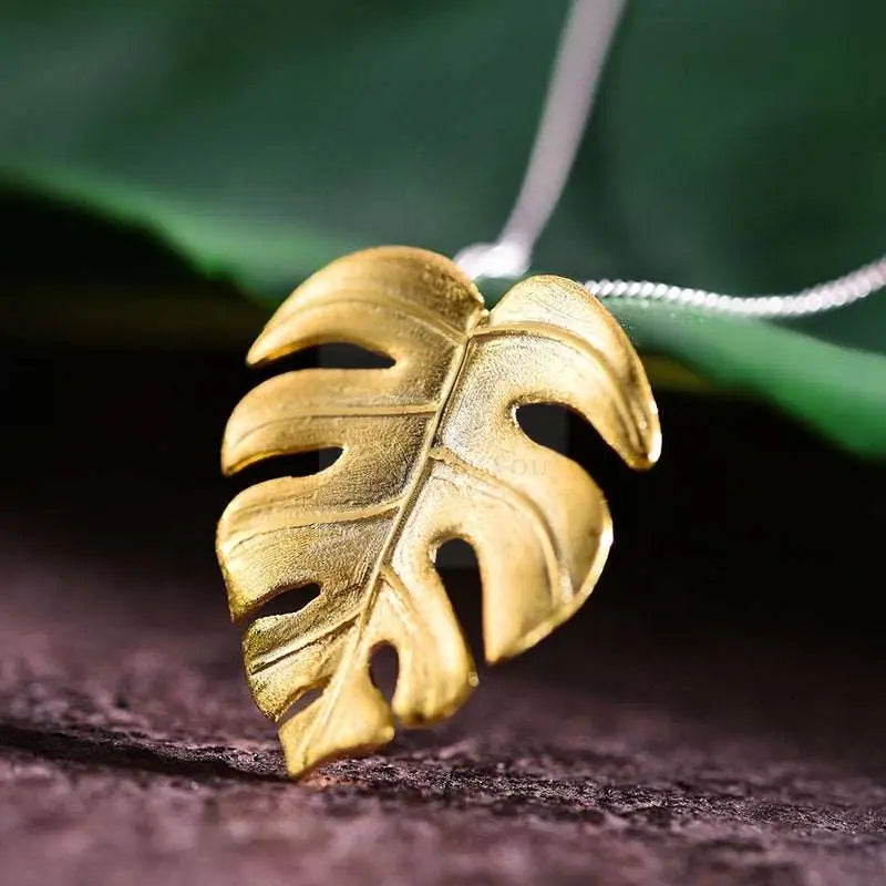 Monstera Leaf Pendant - Uniquely You Online