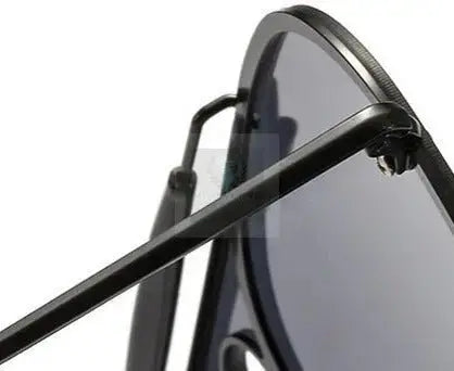 O Shutter Pilot Sunglasses - Uniquely You Online