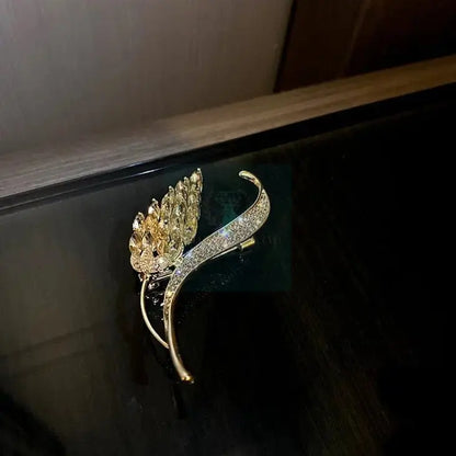 Pearl and Crystal Brooches (variety) - Uniquely You Online