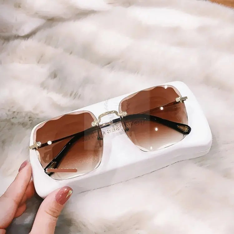 Retro Cut Edge Sunglasses - Uniquely You Online