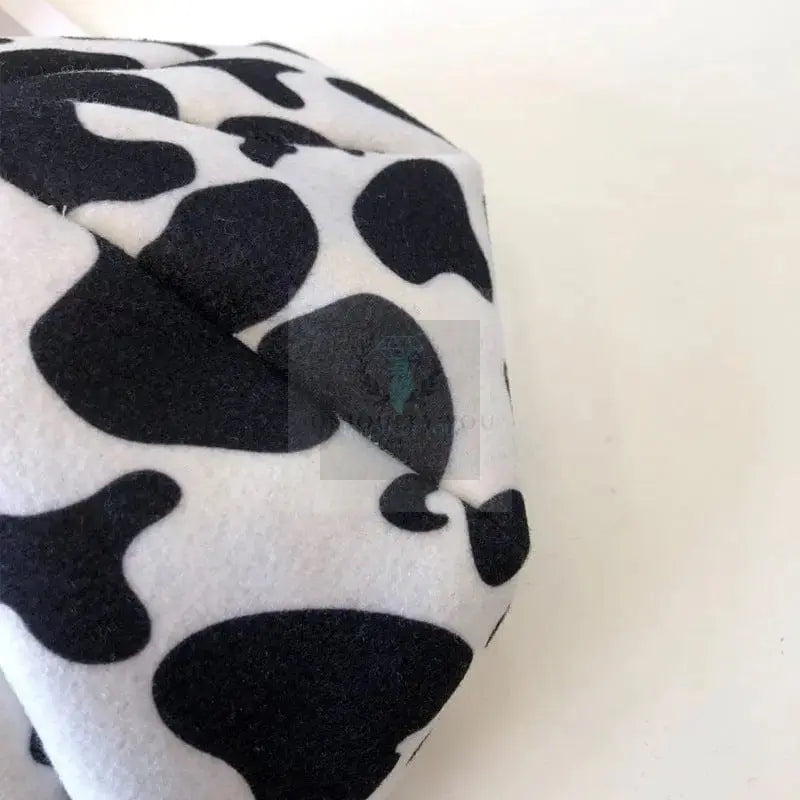 Retro Woolen Cow Print Beret - Uniquely You Online