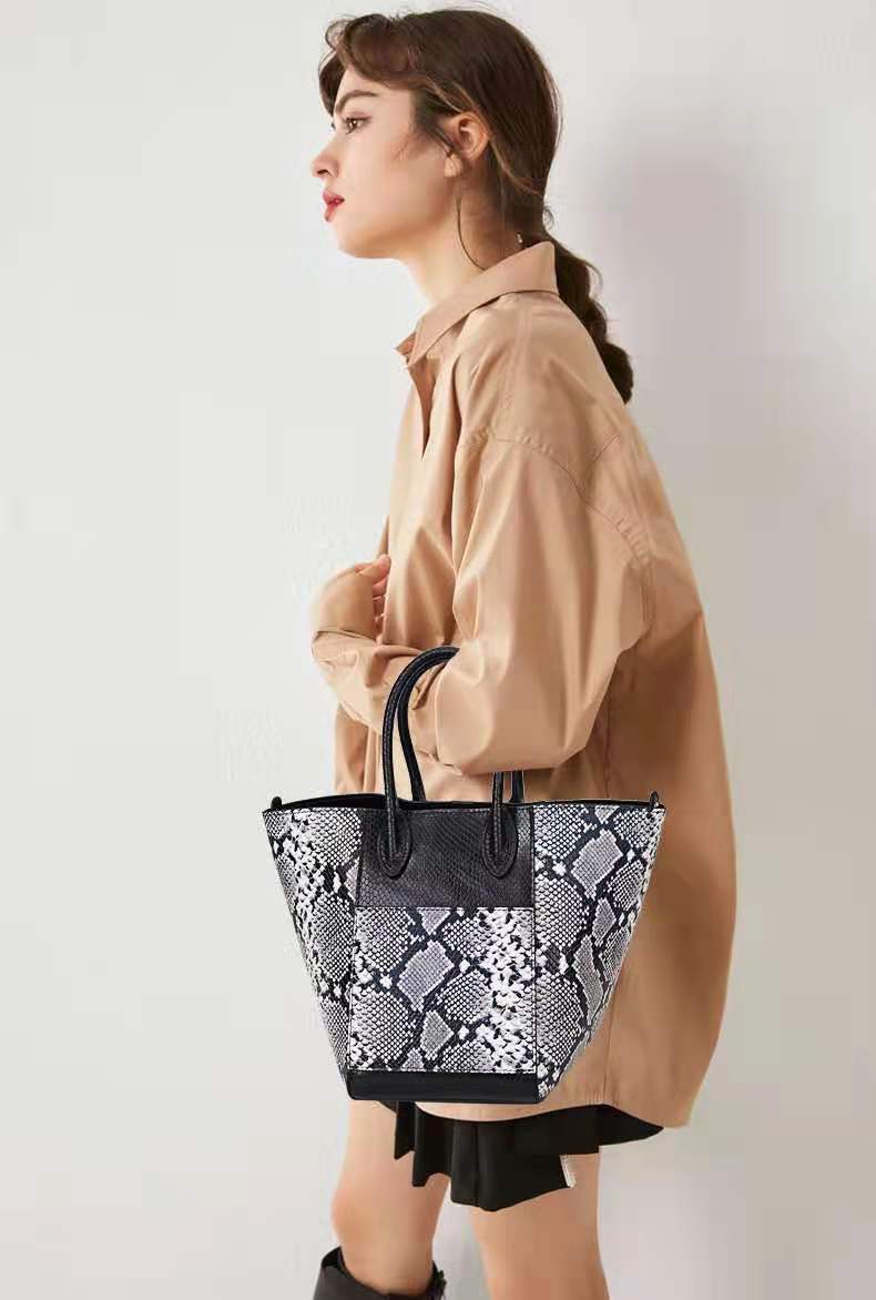 Snake Pattern Handbag - Uniquely You Online - Handbag