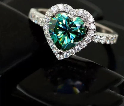 1-2ct Heart Shaped Green Moissanite Ring - Uniquely You Online - Ring