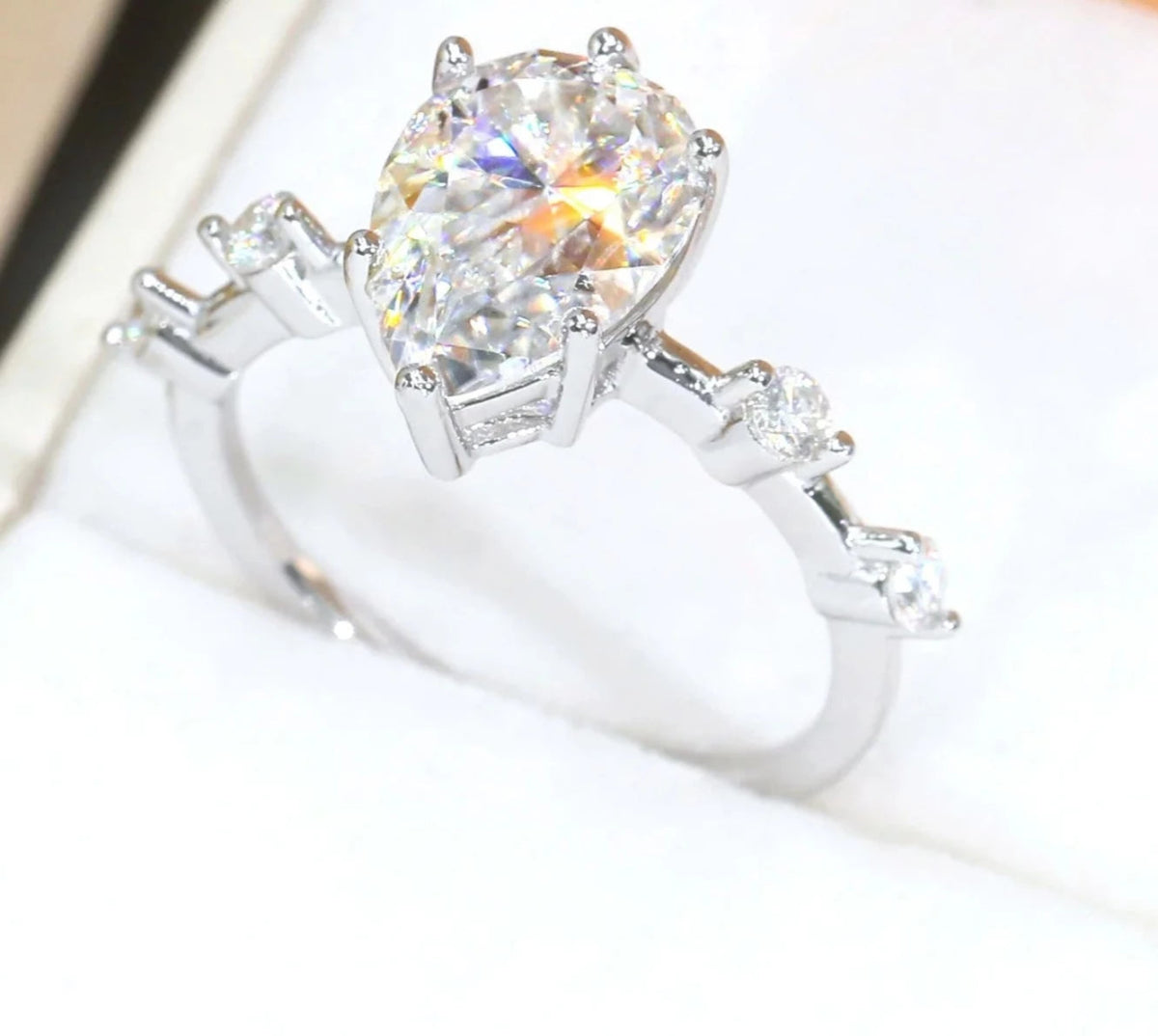 4ct Crushed Pear Moissanite Ring - Uniquely You Online - Ring