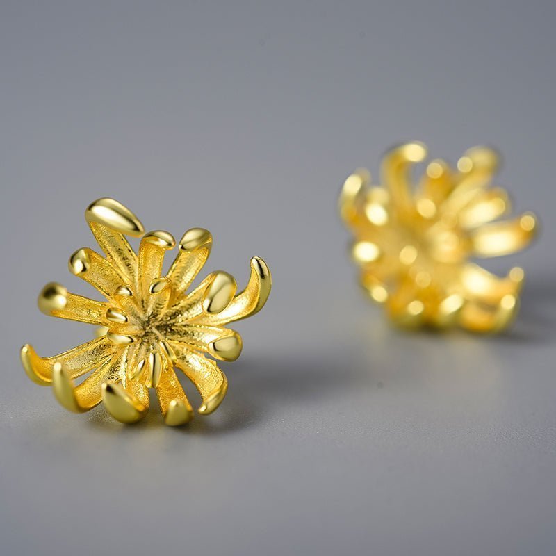 Chrysanthemum Flower Stud Earrings - Uniquely You Online - Earrings