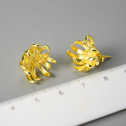 Chrysanthemum Flower Stud Earrings - Uniquely You Online - Earrings