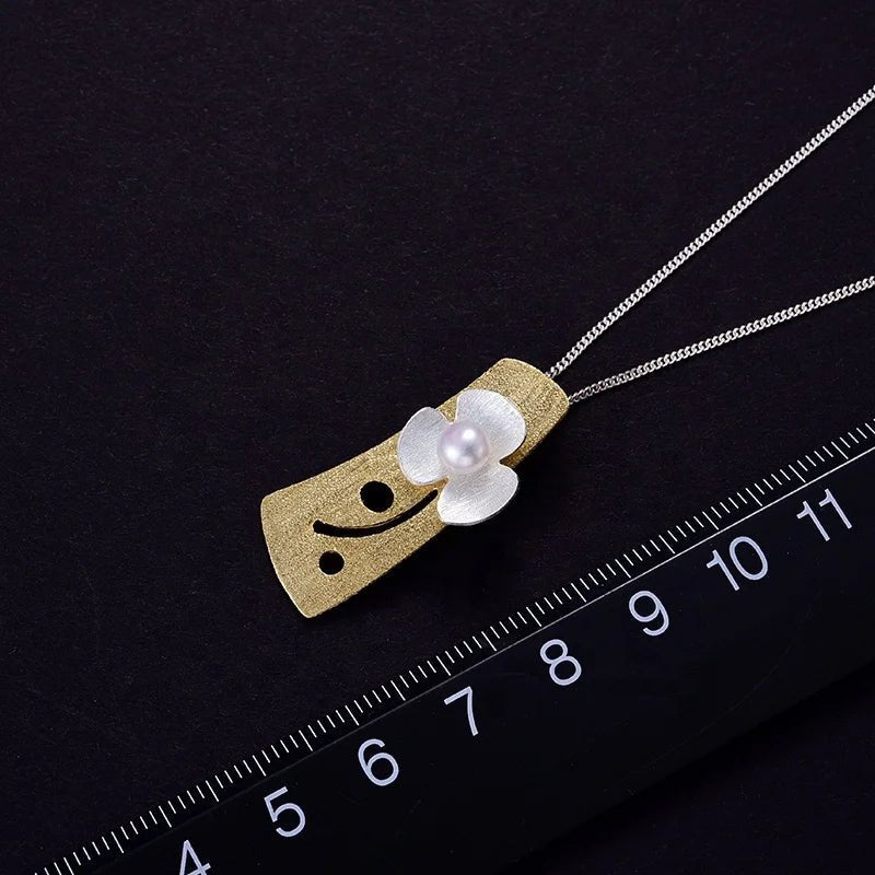 Clover Pearl Pendant - Uniquely You Online - Pendant