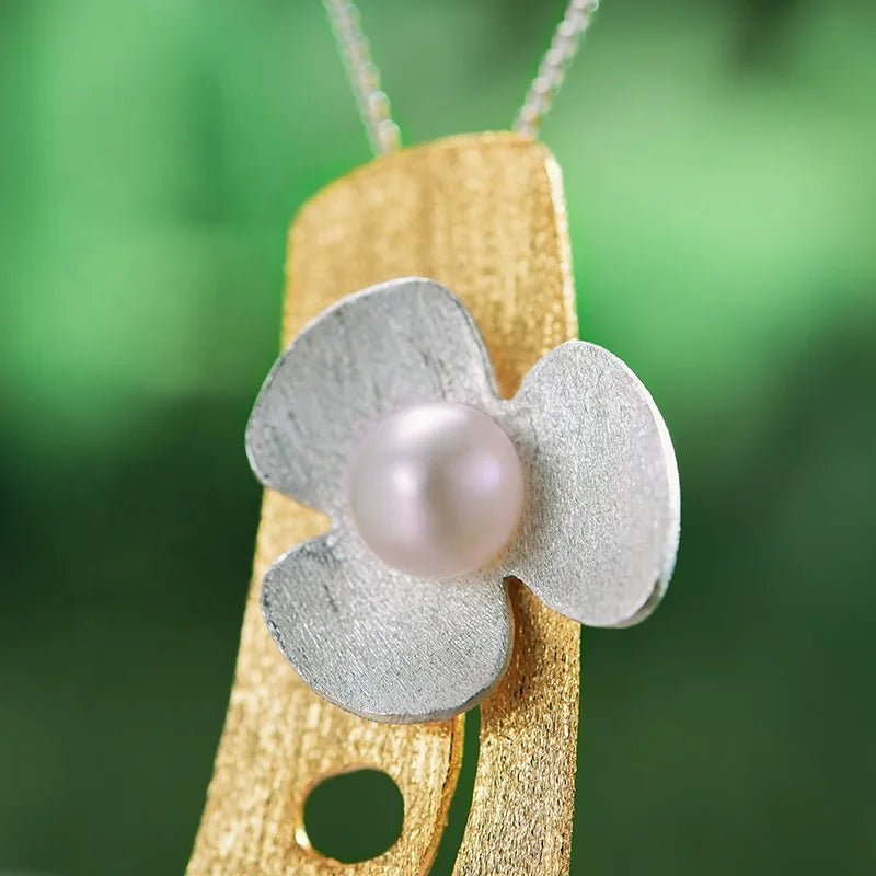 Clover Pearl Pendant - Uniquely You Online - Pendant