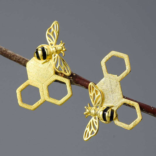 Honey Comb Bee Stud Earrings - Uniquely You Online - Earrings